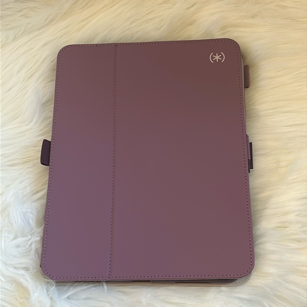 NWOT - Speck Balance Folio iPad Case/Cover